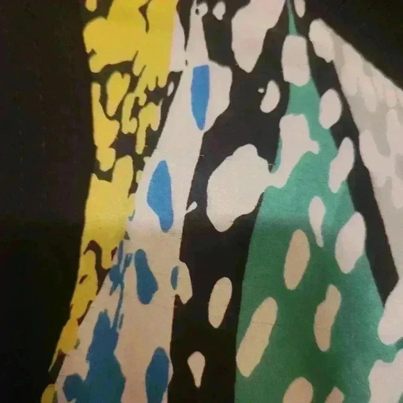 Colorful Cropped Jacket by BCBG MaxAzria - Picture 9 of 10